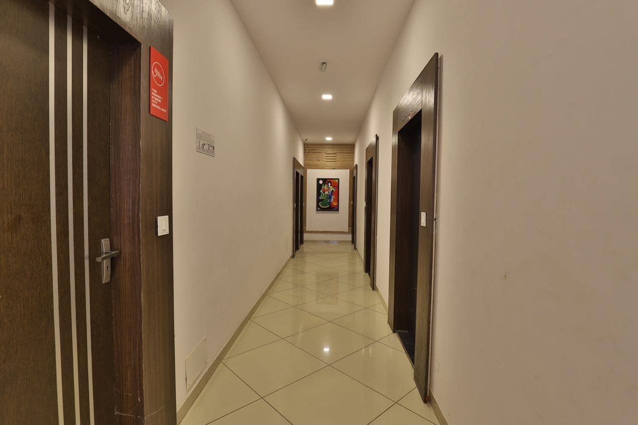 Oyo 11649 Hotel Mahima Γκαντχιναγκάρ Εξωτερικό φωτογραφία