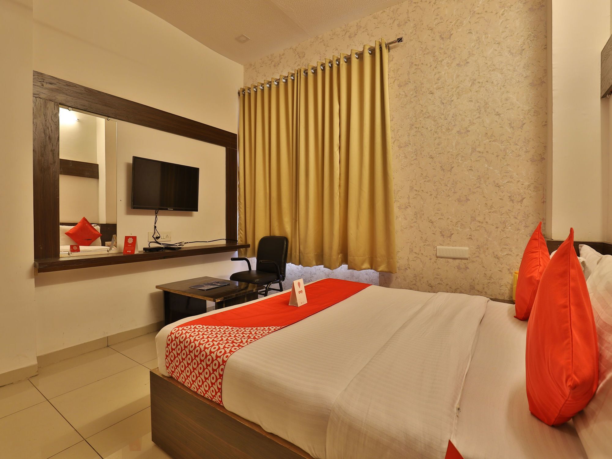 Oyo 11649 Hotel Mahima Γκαντχιναγκάρ Εξωτερικό φωτογραφία